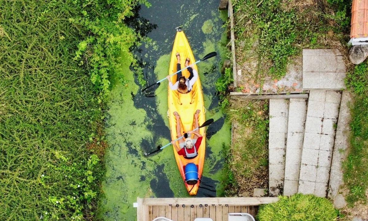 Saint-Omer House | Small house by the water with canoe/kayak