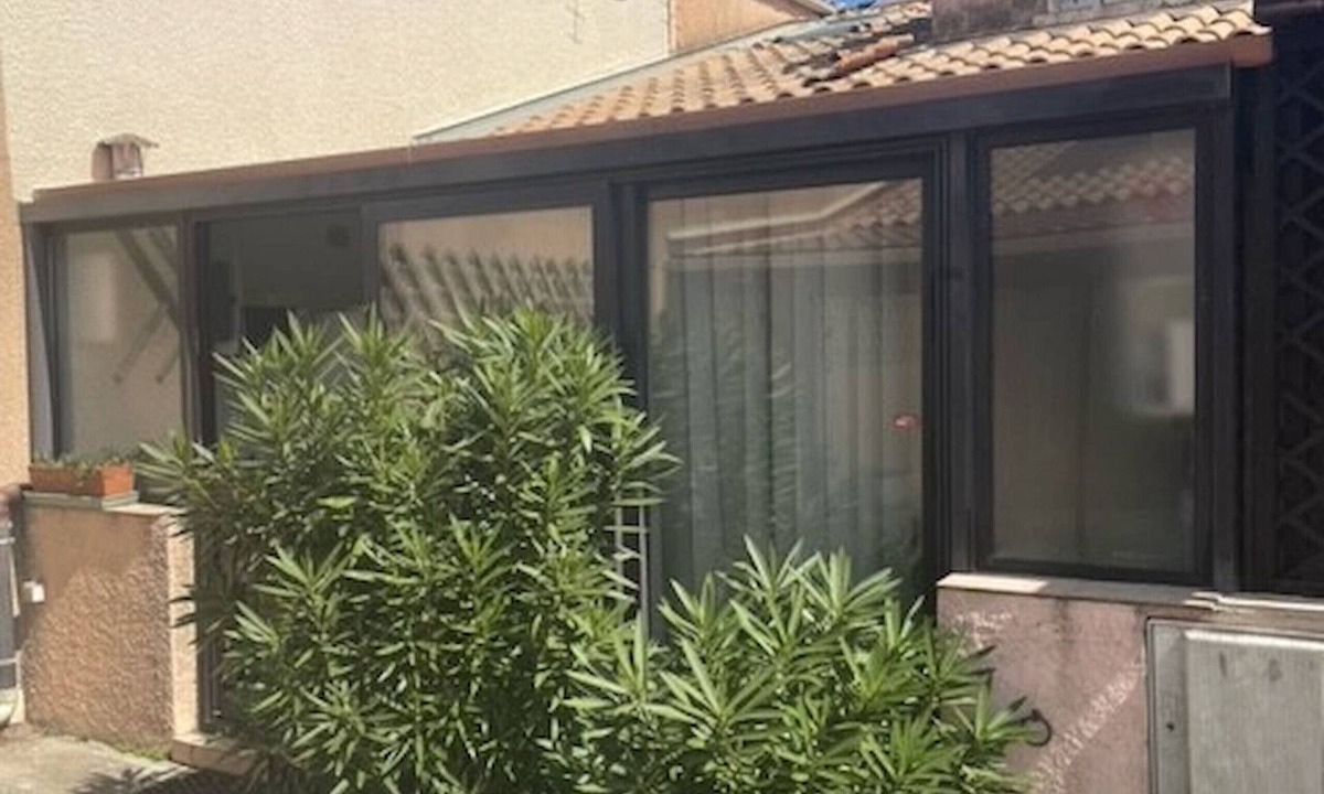 Saint-Cyprien Ski Chalet | Small house close to the beach
