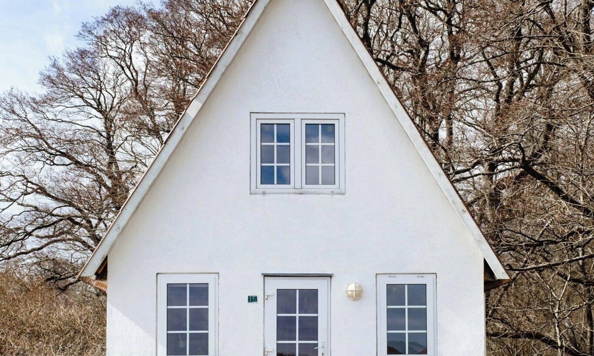 Roslev House | Small house with view of the Limfjord