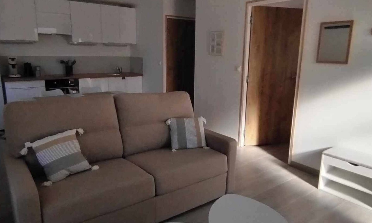 Coudures House | Small single-storey house