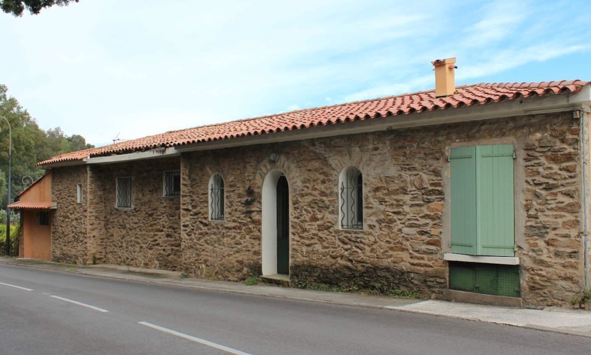 Bormes-Les-Mimosas Apartment | Small Studio N°5 with sea view