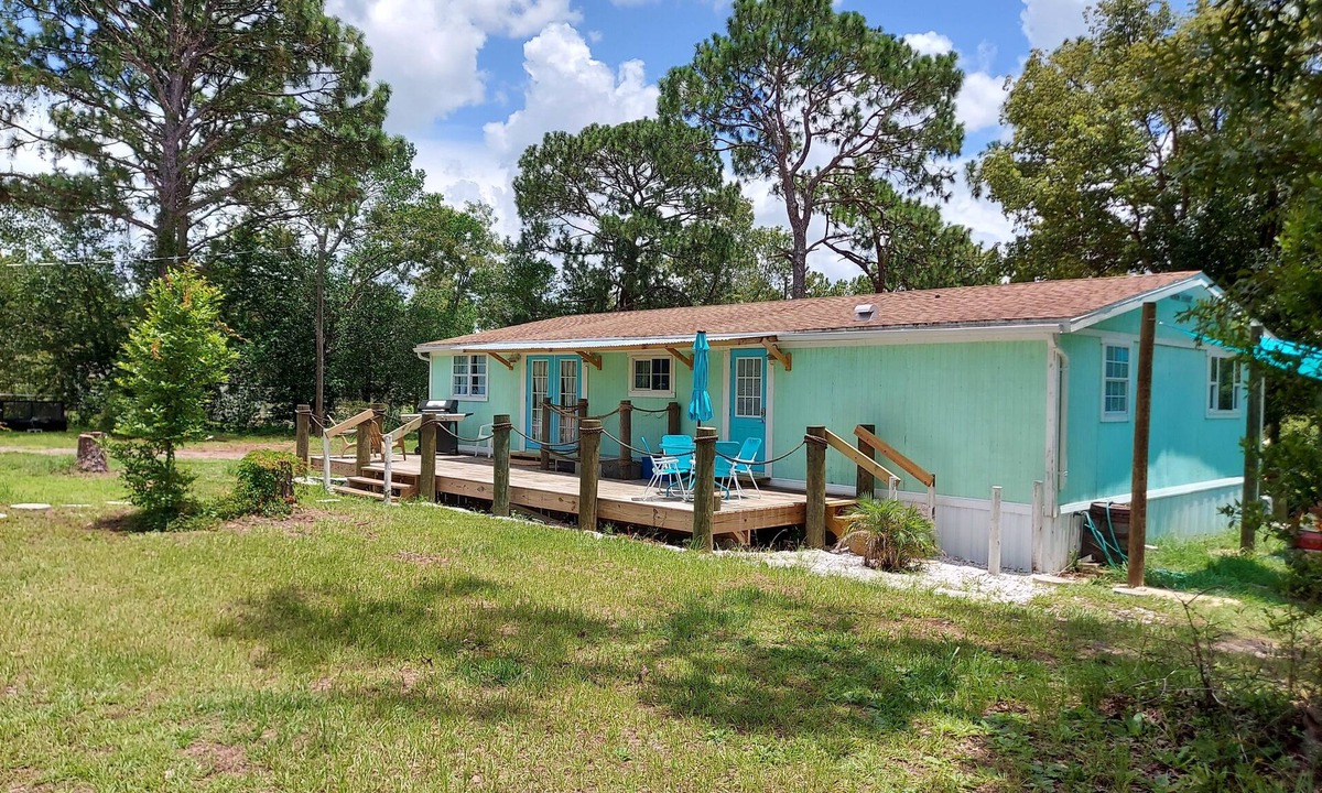 Brooksville House | Small Town Florida