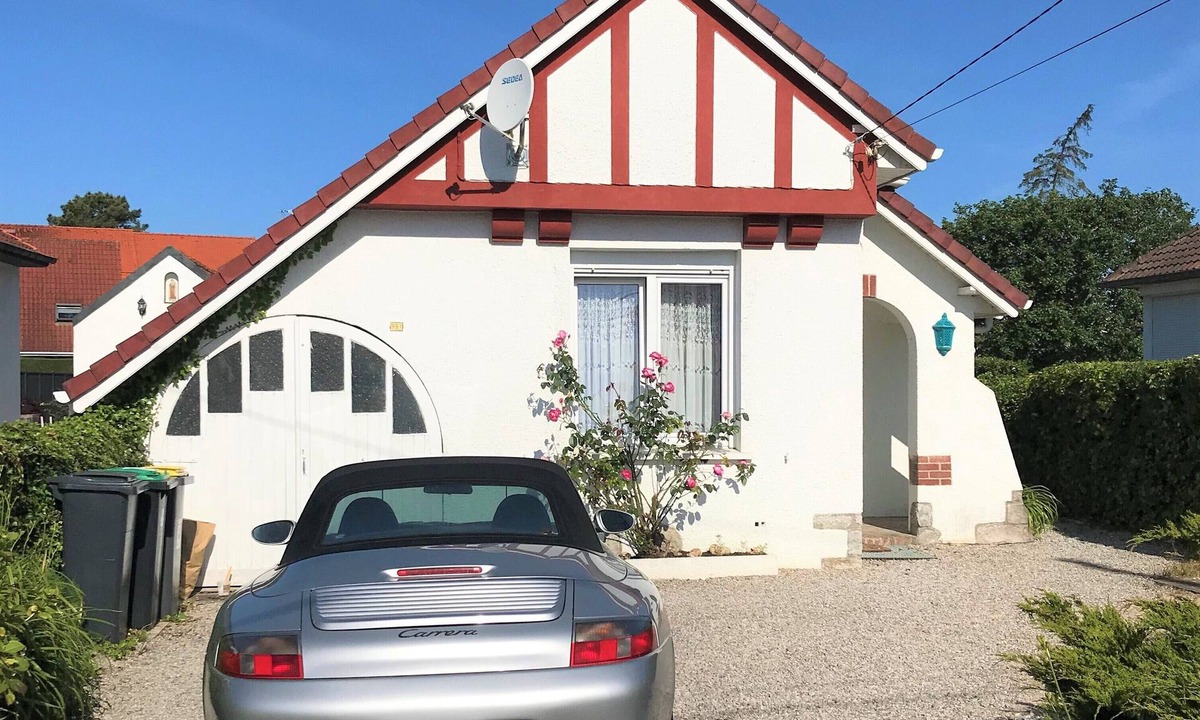 Stella-Plage Villa | Small typical villa named Stella Beach