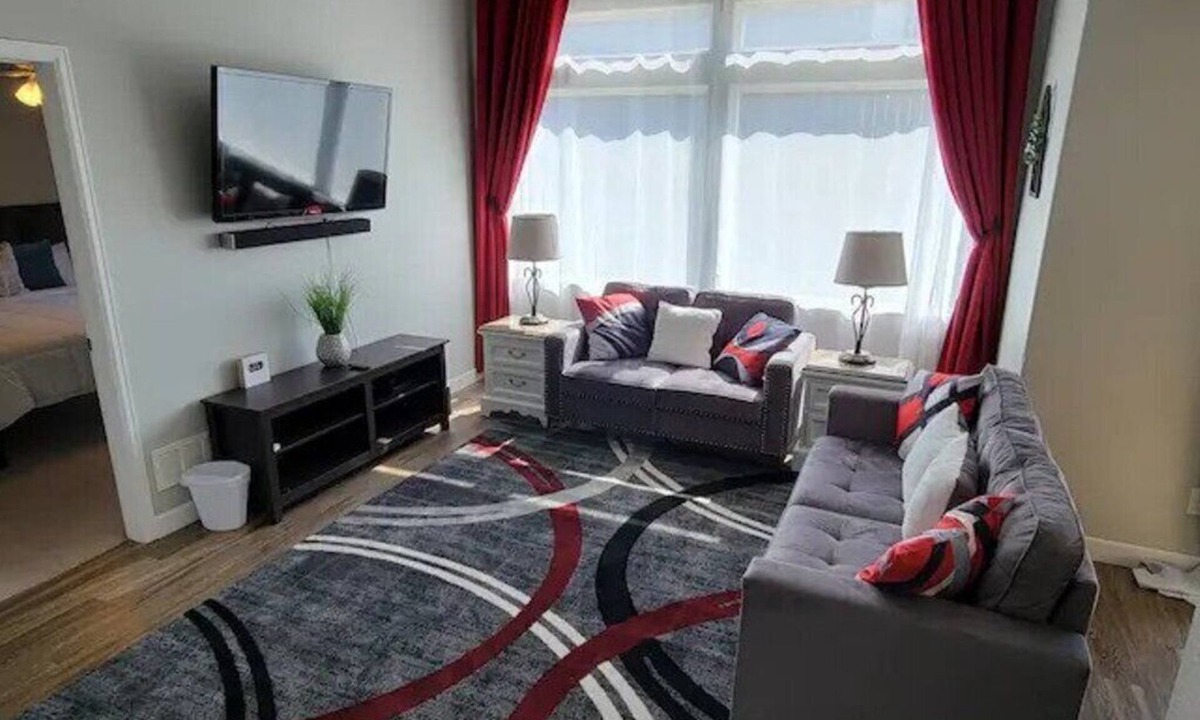 Casper House | Smart home with RV parking