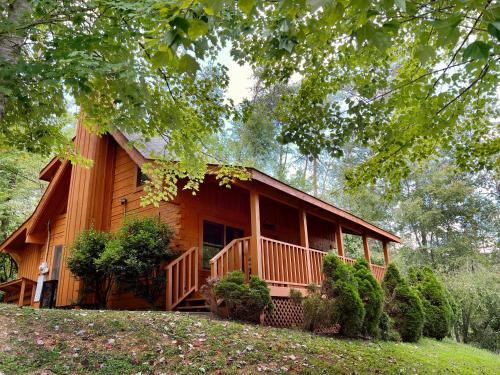 Sevierville Ski Chalet | Smoky Mountain Rain