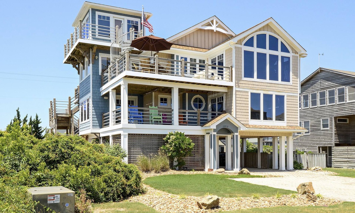 South Nags Head House | SN10212-Remarkable with private pool, observation room, 4 BRs and pool table.
