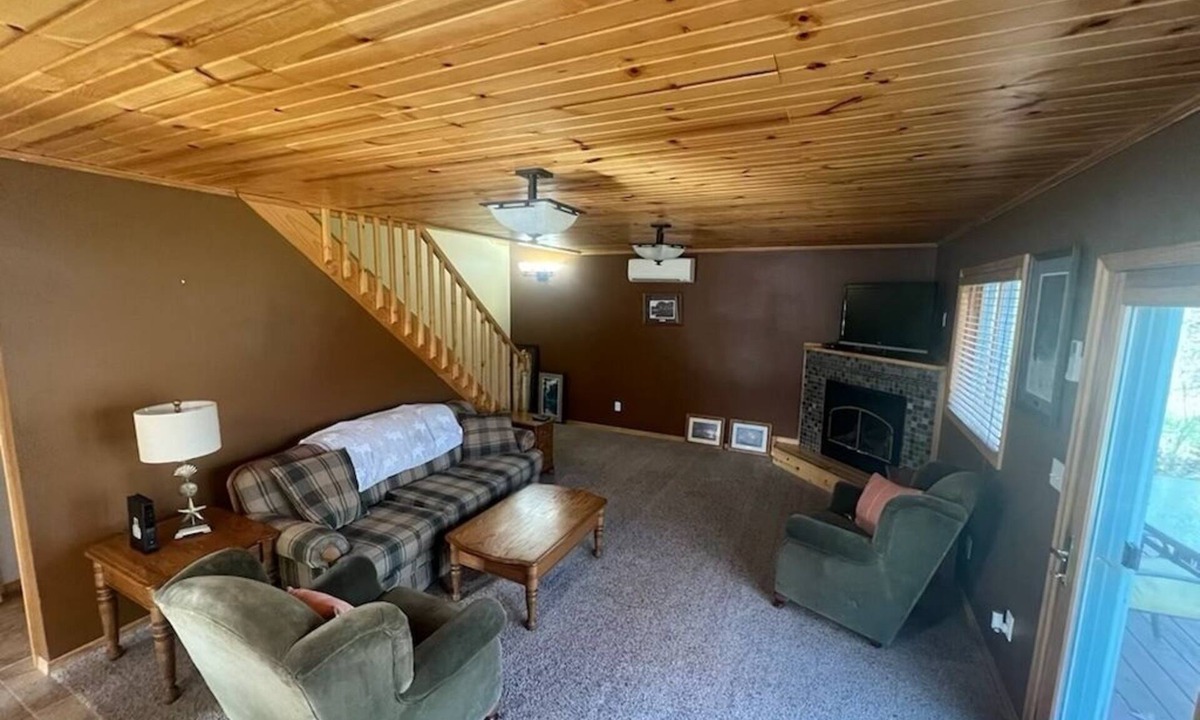 Pine City House | Snake River Retreat