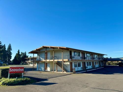 Wilsonville Hotel | Snooz Inn