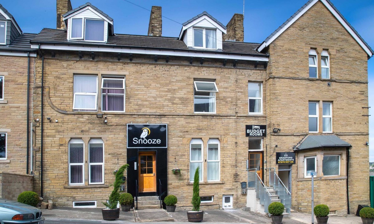 Bradford Apartment | Snooze Apartments Flat 52