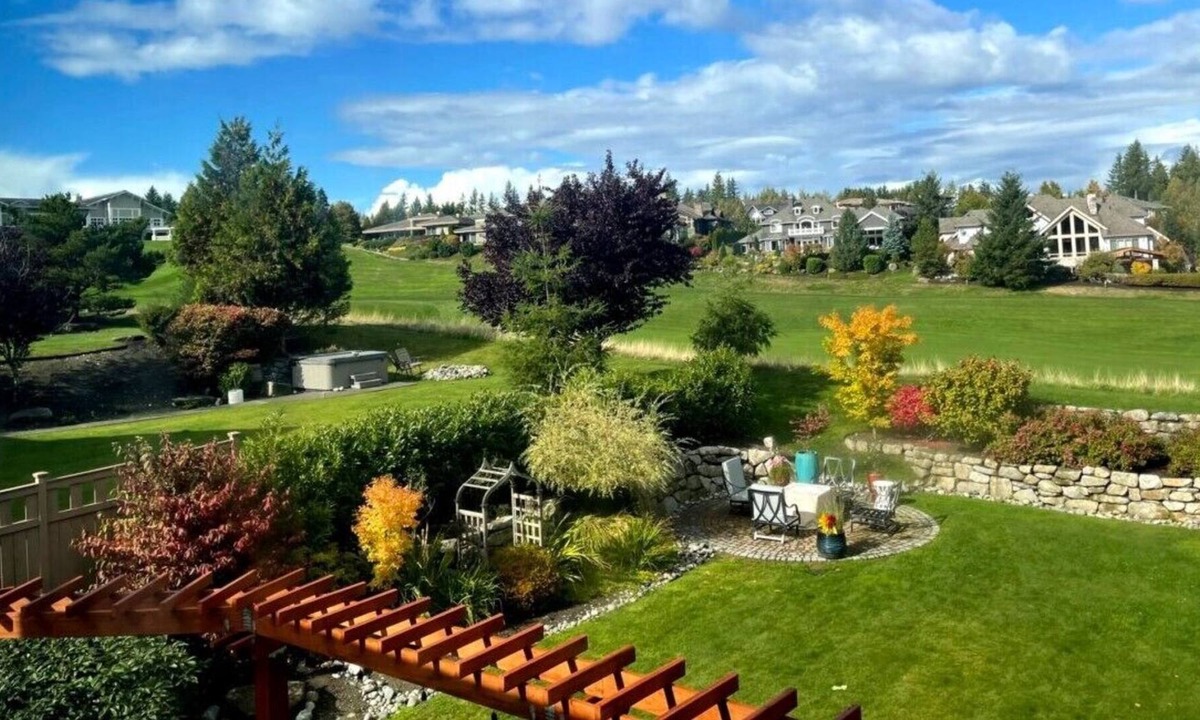 Snoqualmie Ridge House | Snoqualmie Ridge Golf course retreat with AC