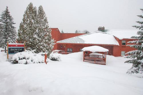Sunday River Area Hotel | Snow Cap Inn