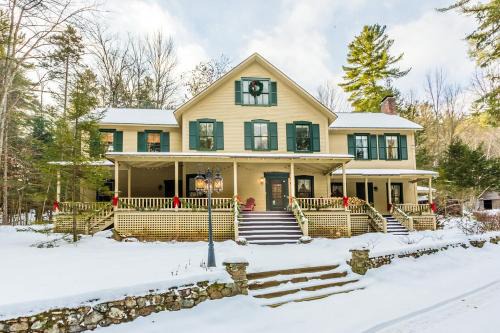 Keene Valley Bed & Breakfast | Snow Goose Bed and Breakfast