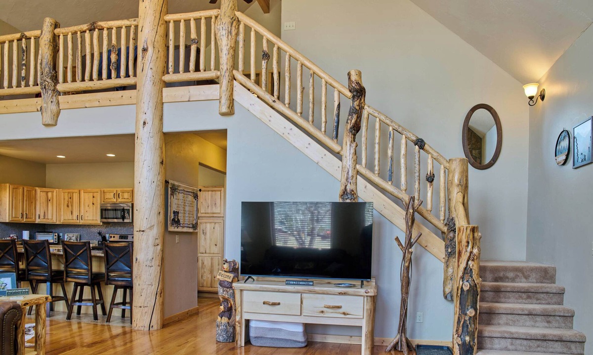 Ponderosa Pines House | Snow Worries