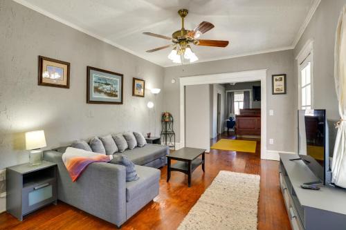 Mound Apartment | Snowmobile Trail On-Site Lakefront Mound Apt!