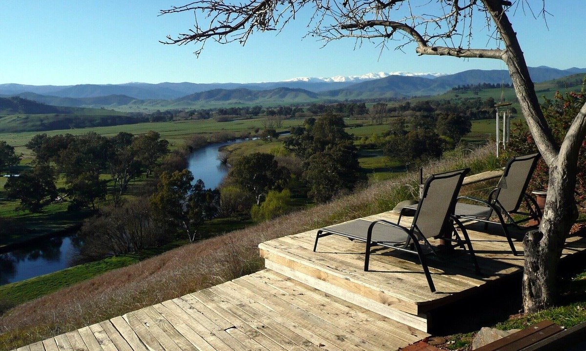 Towong Cottage | Snowy Mountain Holidays - Both Cottages