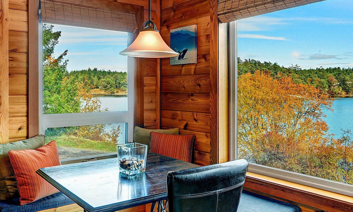 Friday Harbor Hotel | Snug Harbor Resort