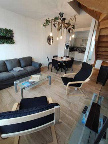 Forges-les-Eaux Apartment | So Chic