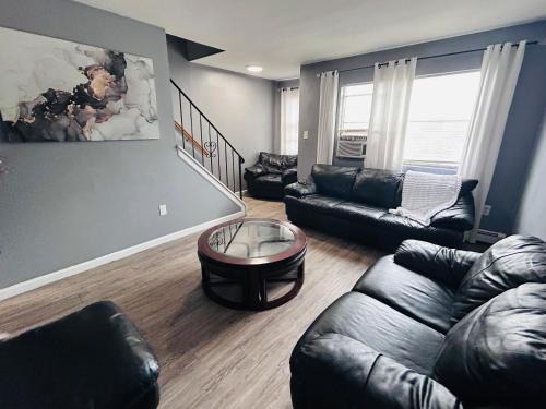 Elizabeth Apartment | So sweet so stylish