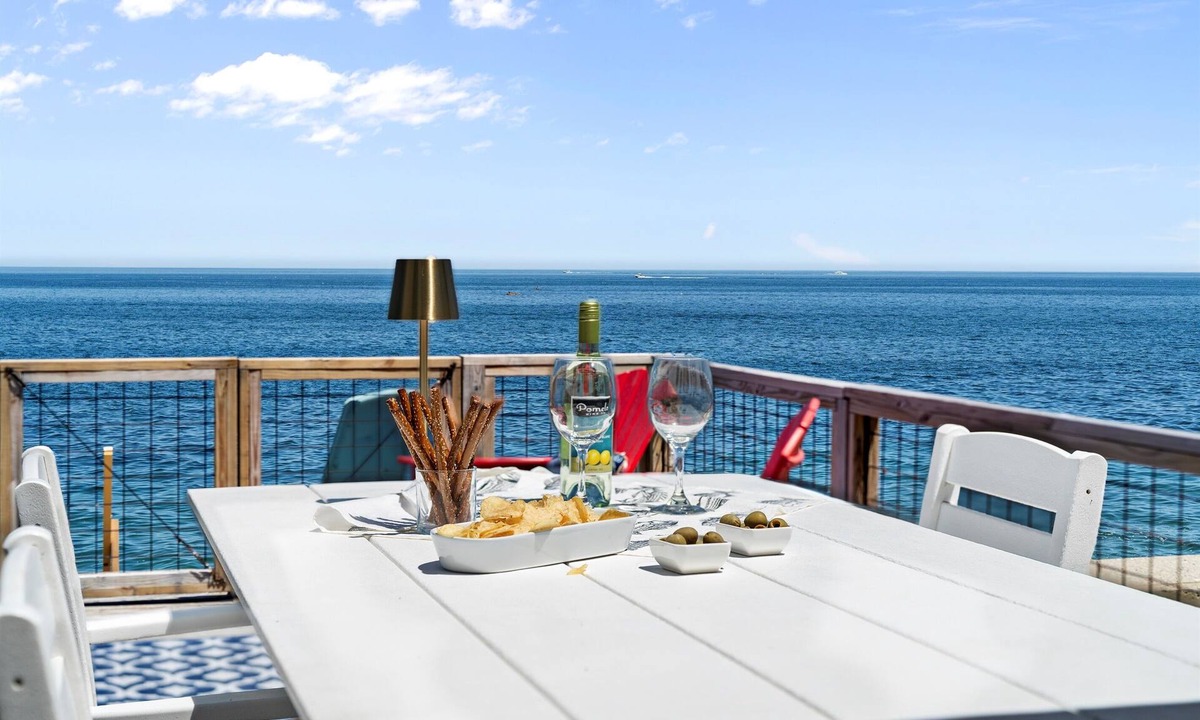 Scituate House | Soak in the Hot Tub! Water Views and Ocean Scent!