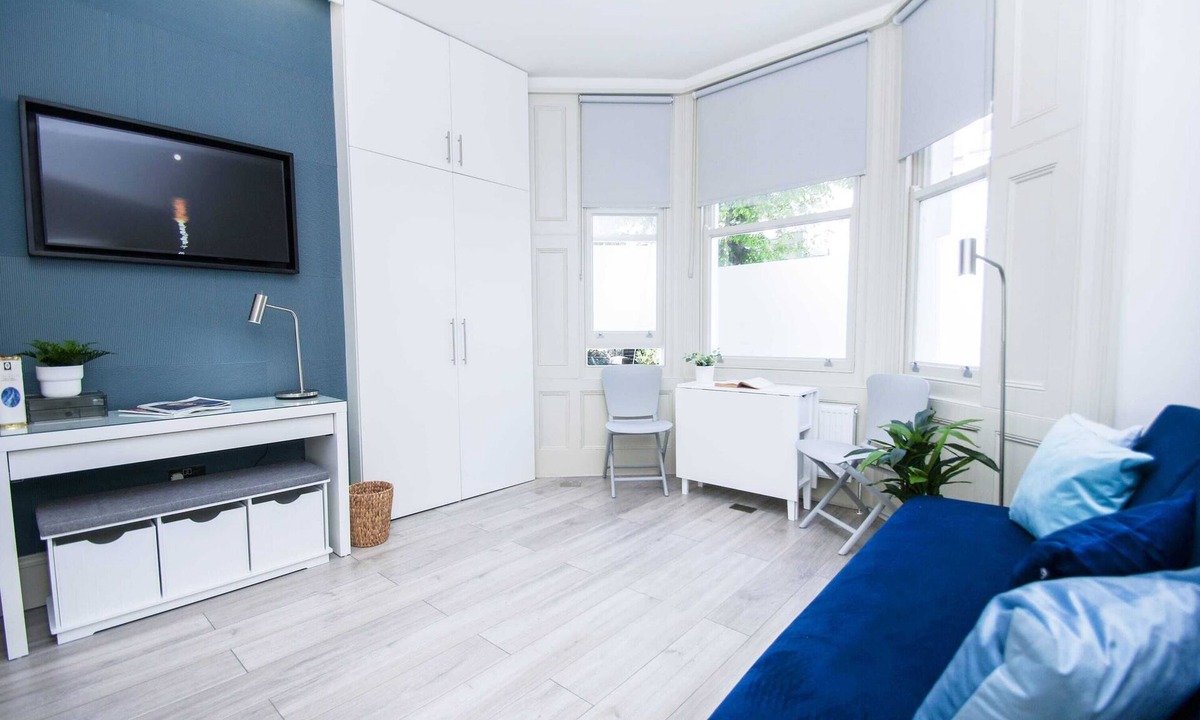 Hove Apartment | SoBo Studio 1 | by Brighton Holiday Lets