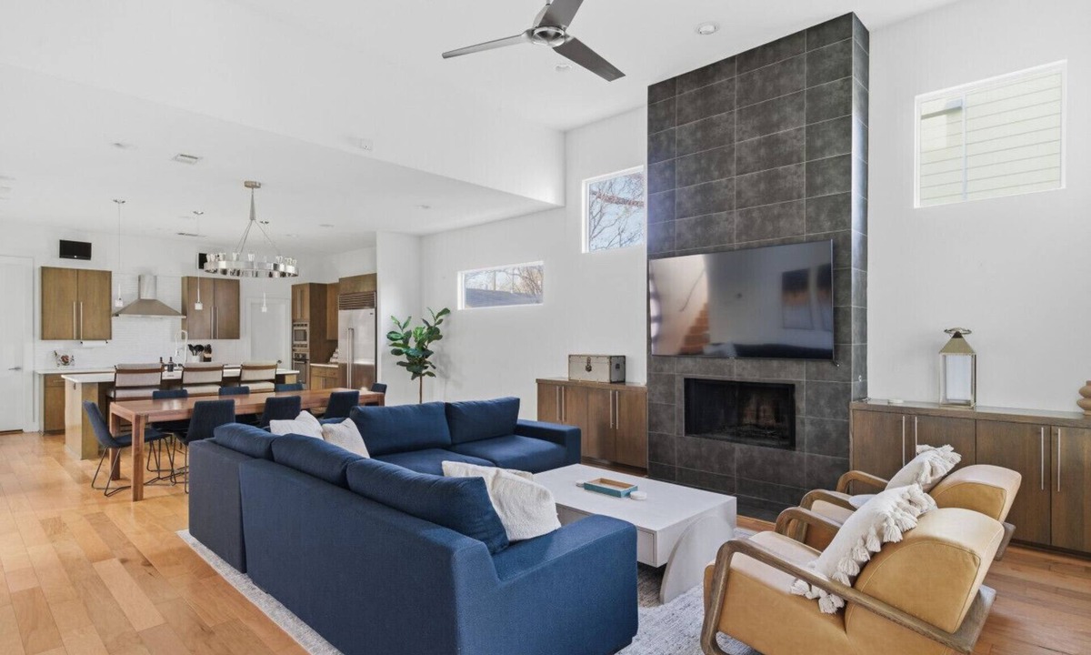 Greater South River City House | Soco Modern Luxury Home, Pool, near S. Congress