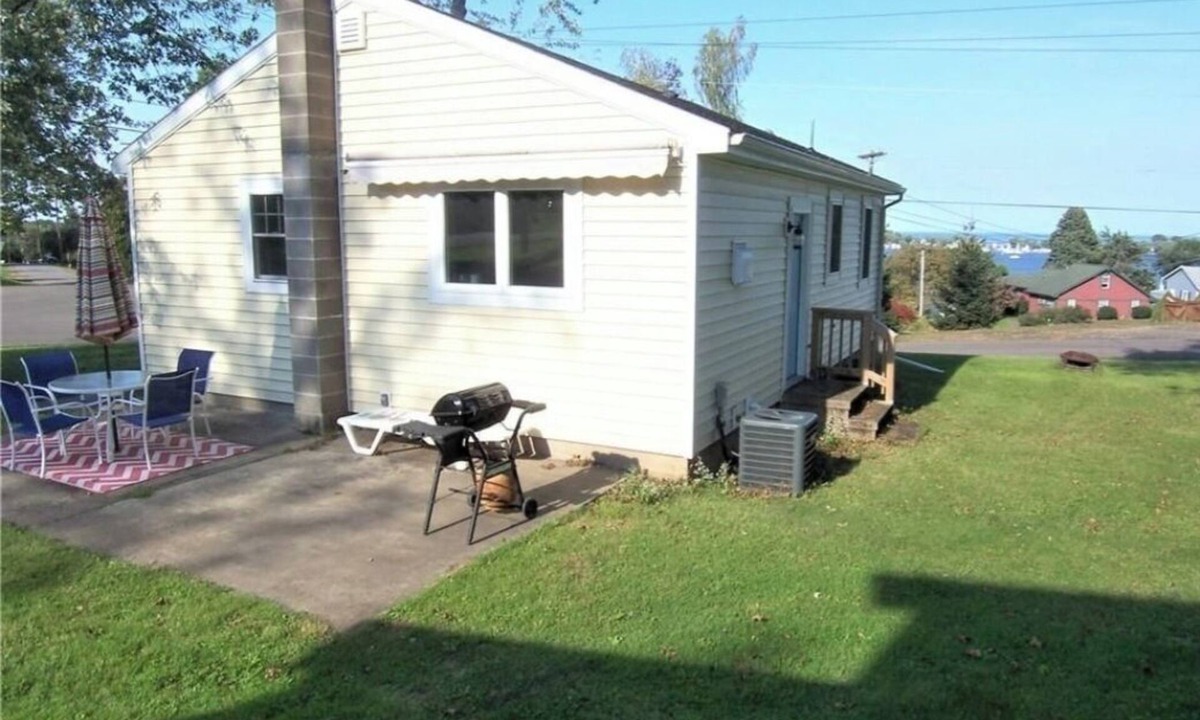 Sodus Point Cottage | Sodus Bayside Cottage Getaway