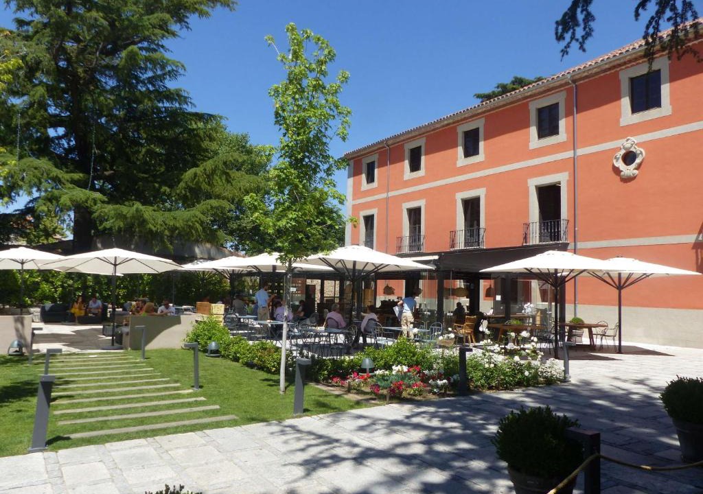 Old Town of Avila Hotel | Sofraga Palacio