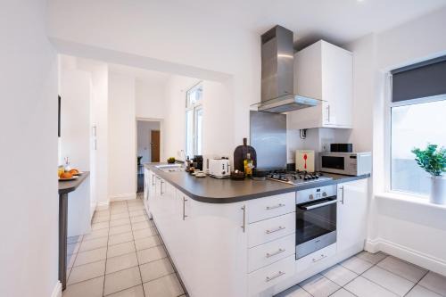 Soho Apartment | Soho Studio, 1 Bed, 2 Beds Apt central location