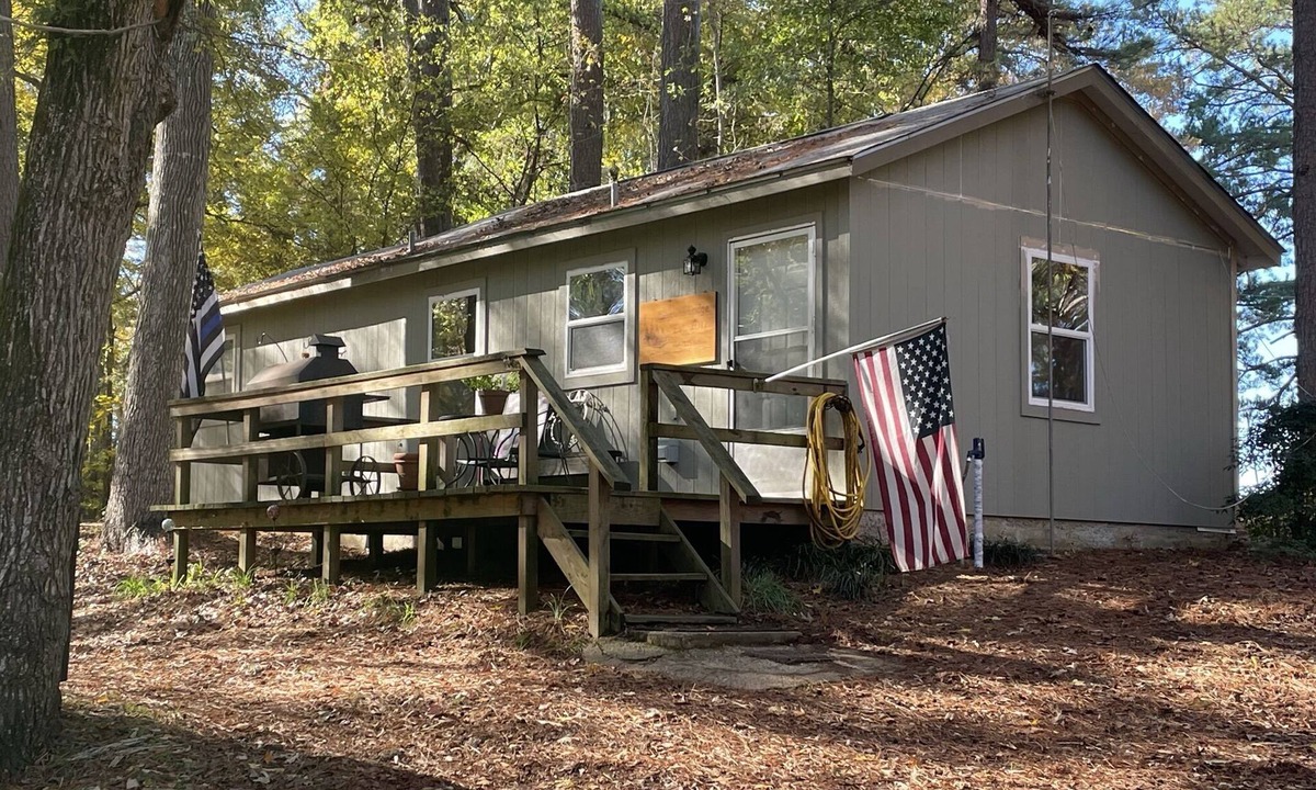 Rusk Cabin | “Sojourn in this land, and I will be with thee, and will bless thee…” Gen. 26:3