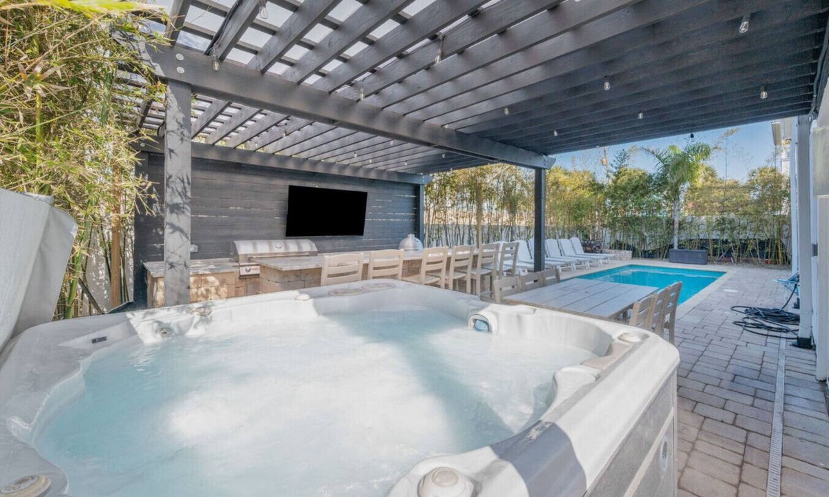 St. Augustine Beach House | Sol Mate Rooftop deck at the Beach, Elevator, Private heated Pool, Jacuzzi Spa, Firepit