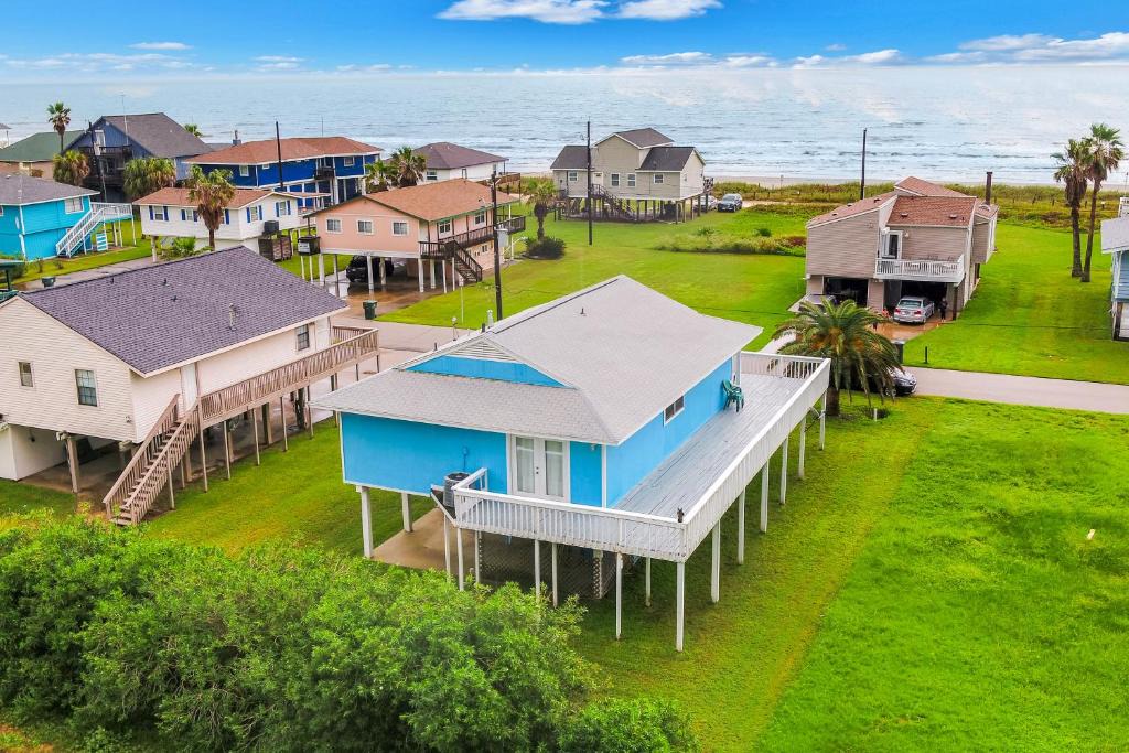 Bermuda Beach House | Sol Mate
