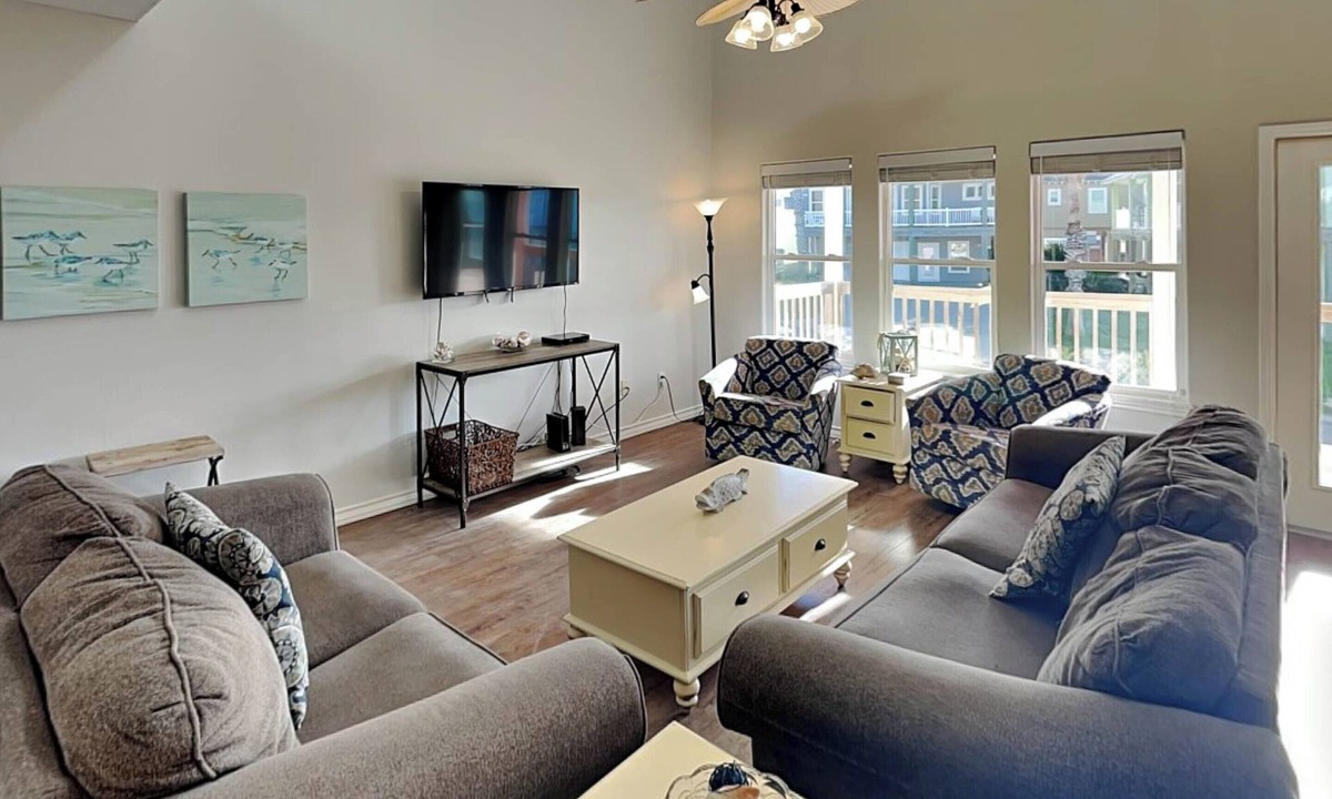 Sand Point House | Sol Searcher by Silver Sands Vacation Rentals