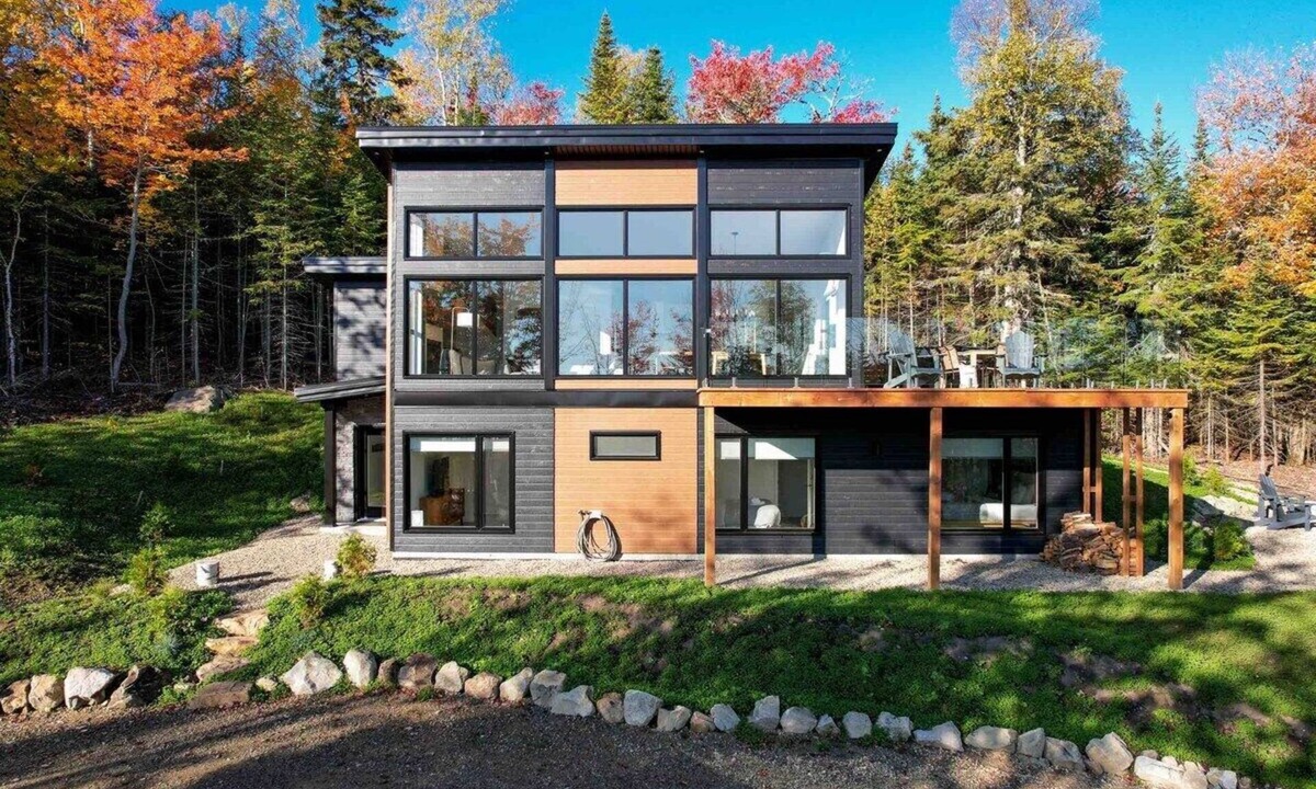 Les Eboulements Ski Chalet | Solar 79: Hot Tub, Terrace & Panoramic Views