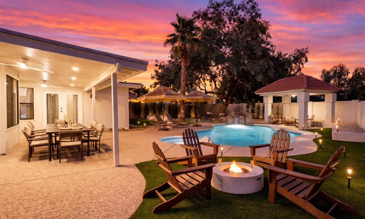 Santiago House | Solara - Pool & Spa -Fire pit- Sauna & Cold Plunge