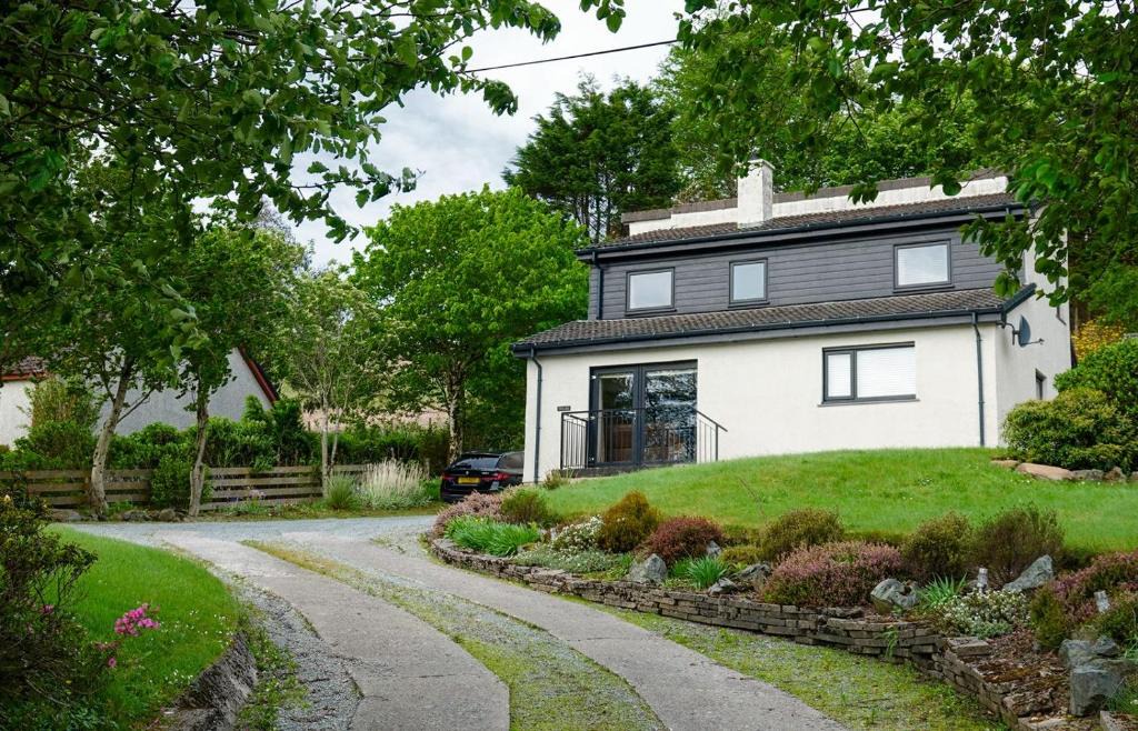 Suladale House | Solas