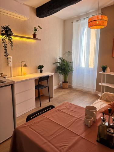 Belgentier Apartment | Solea Cocon Cinéma Popcorn Café d'accueil