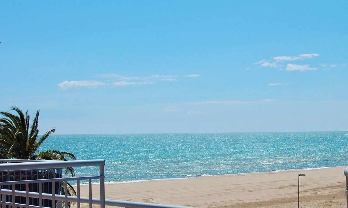 Castelldefels Apartment | SOLIAIR BEACHFRONT CASTELLDEFELS