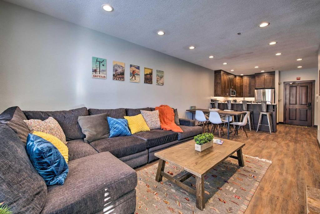 Salt Lake Mountain Resorts Apartment | Solitude Mountain Slopeside Ski Condo with Hot Tub!