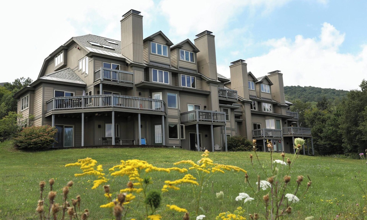 Ludlow Apartment | Solitude Village at Okemo by Vail Resorts