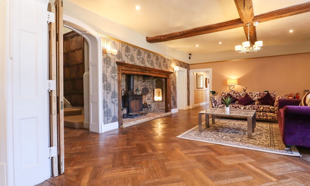 Martin Cottage | Solton Manor