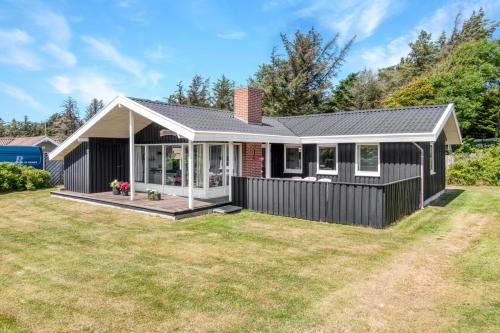 Lokken Villa | Sommervej 2