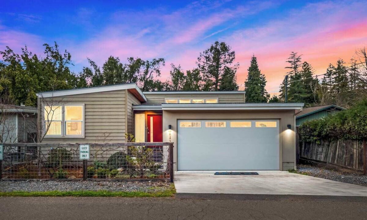 Forestville House | Somms Rest ⎮ Designed. Curated. Peaceful.