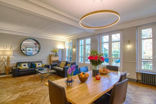 Le Vesinet Villa | Somptueuse villa au coeur du parc de la princesse