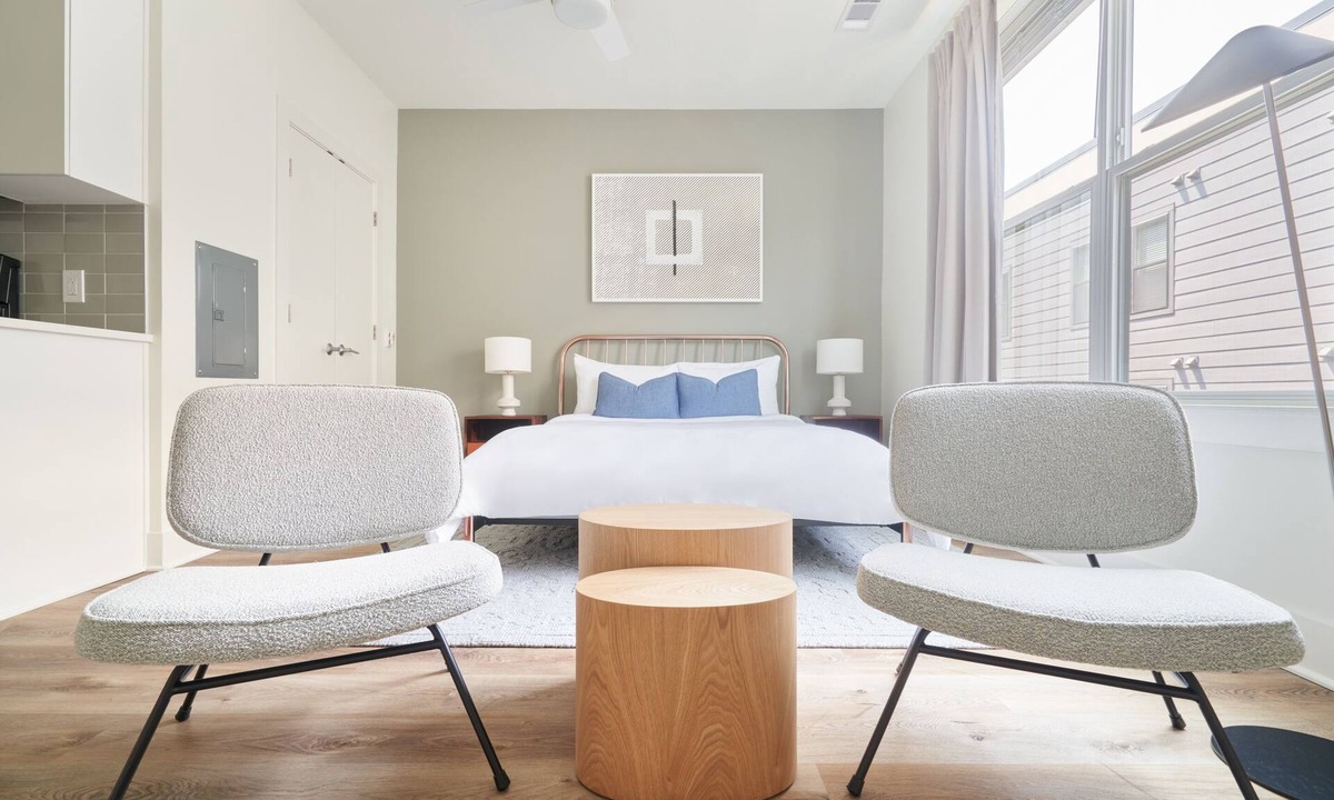 Rutledge Hill Apartment | Sonder at LC SoBro | Studio Apartment