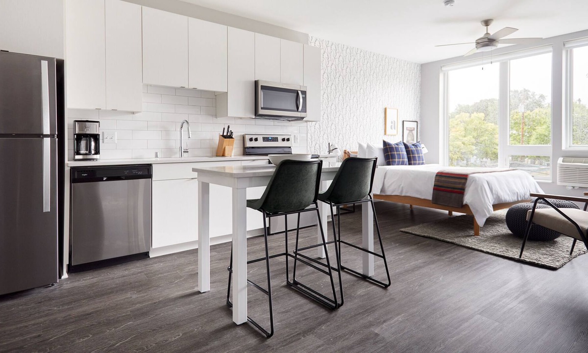Minneapolis Apartment | Sonder at LUNA | Studio Apartment