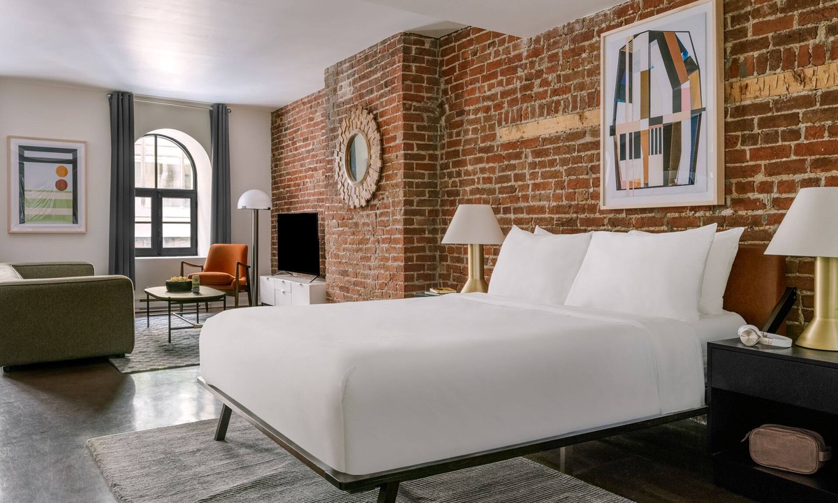 International District Apartment | Sonder Penny Lane | Queen Studio Apartment