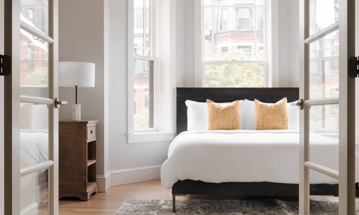 Back Bay Apartment | Sonder The Magnolia | Accessible Full Suite+