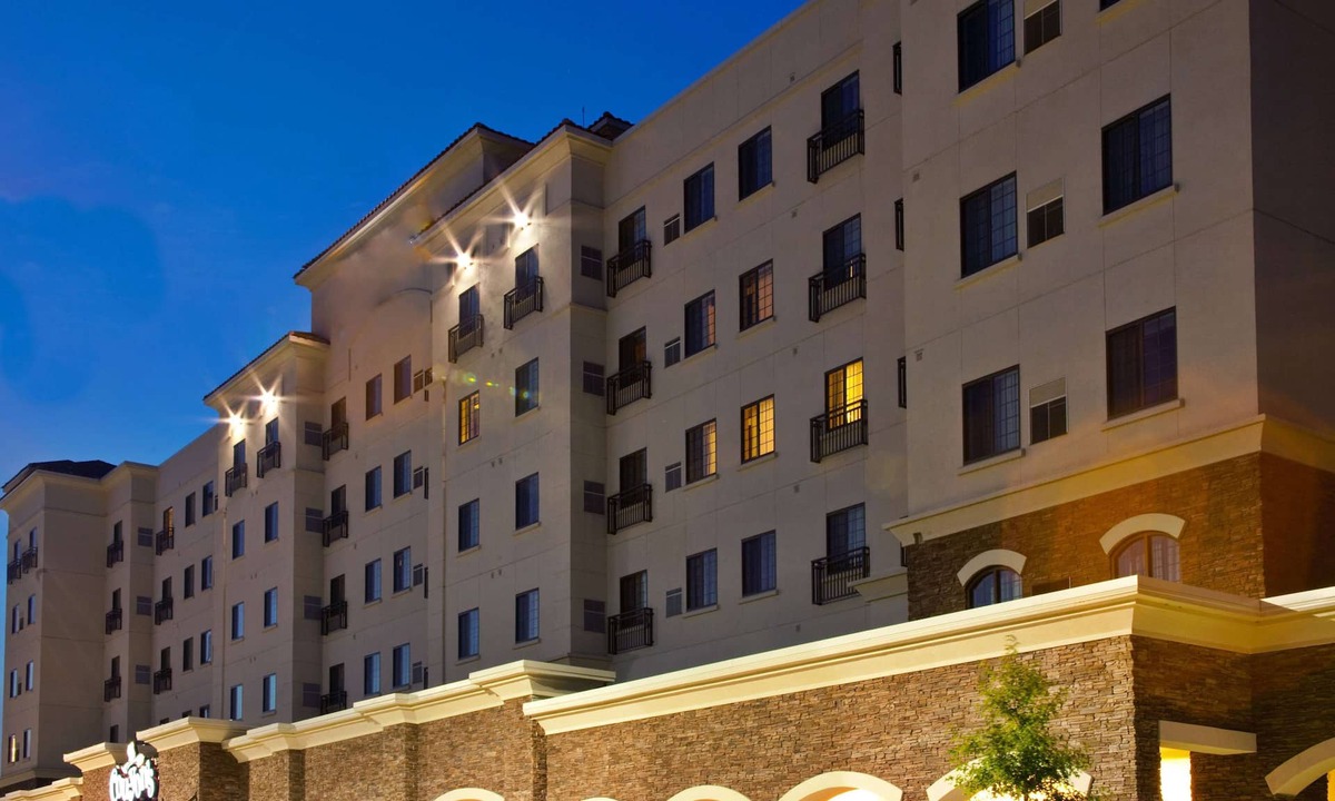 Highlands - Perkins Hotel | Sonesta ES Suites Baton Rouge University at Southgate