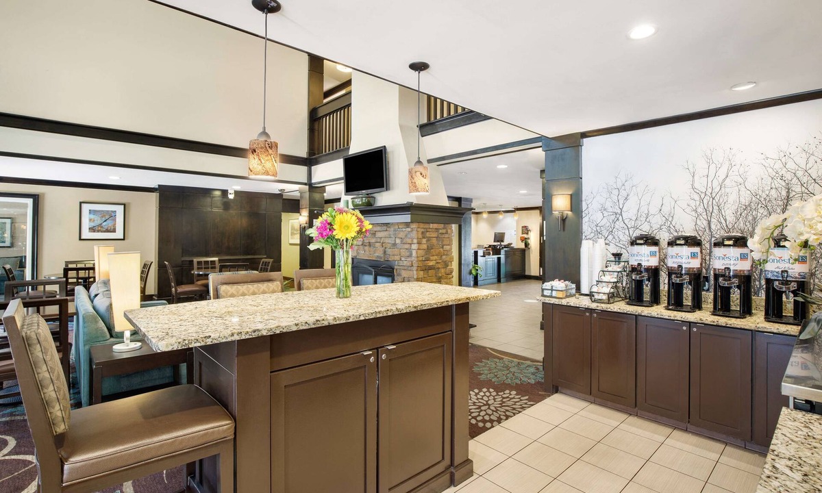 Carmel Mountain Ranch Hotel | Sonesta ES Suites San Diego - Rancho Bernardo