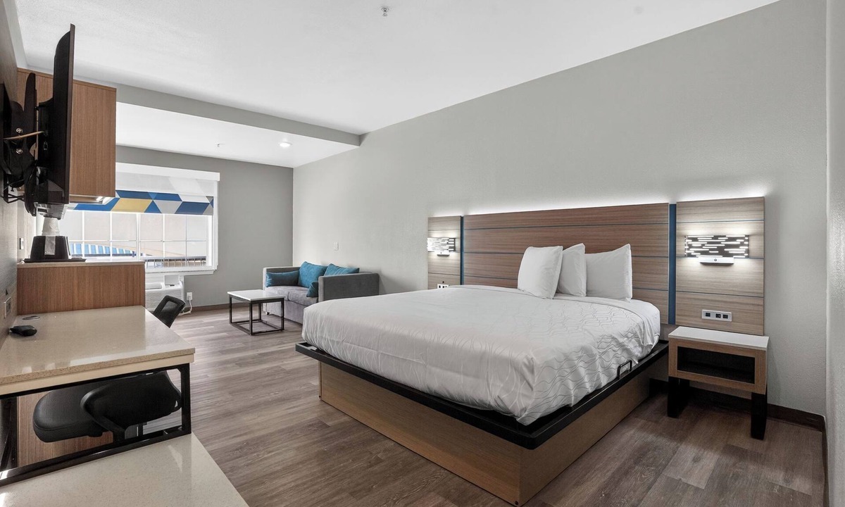 FM 1960 Hotel | Sonesta Essential Hotel Houston-I-45 Spring
